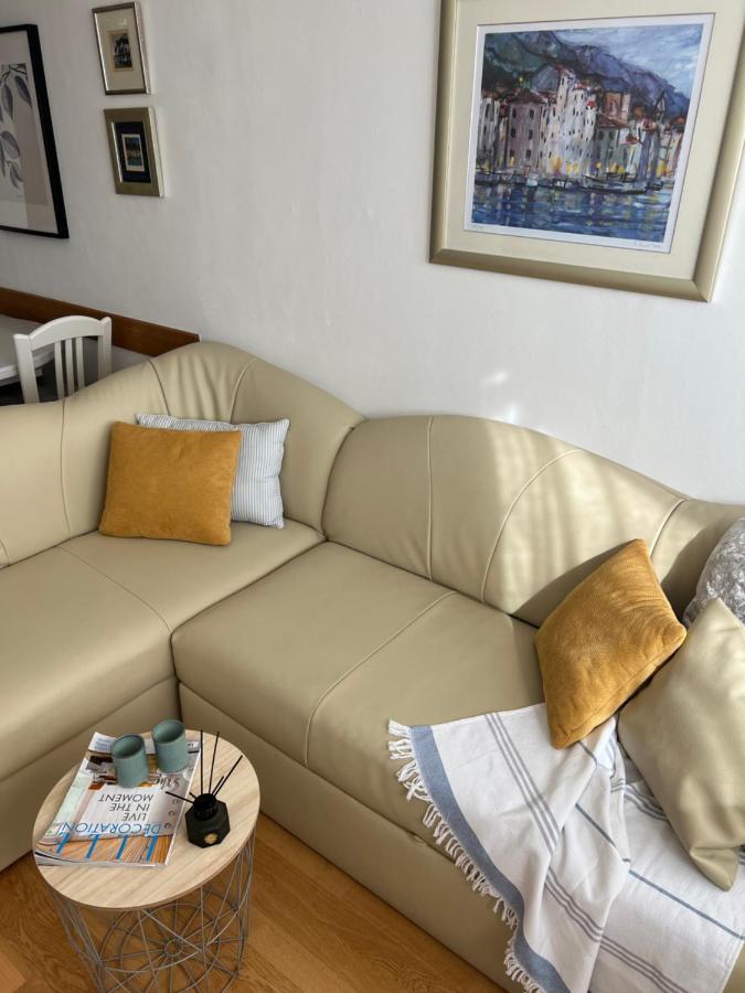 City Center Apartment Twiggy 마카르스카 외부 사진